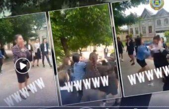 В Ташкенте оштрафовали родителей одиннадцати школьниц, избивших девятиклассницу